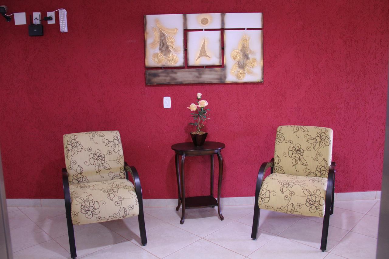 Beira Lago Palace Hotel Morrinhos  外观 照片